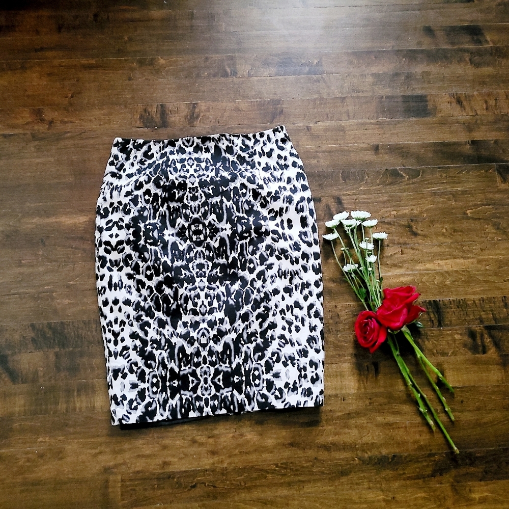 Womens pencil skirt - Picture 5 of 5
